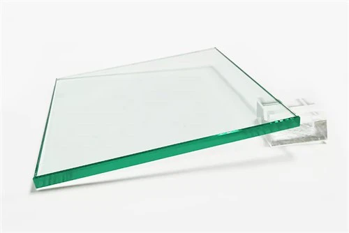 गर्मी से मजबूत किया गया ग्लास